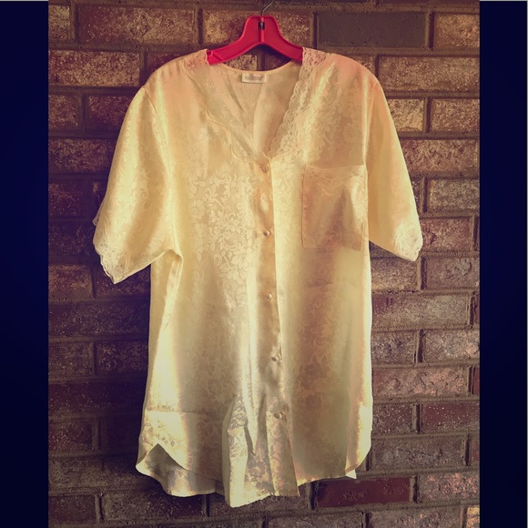 Adonna Other - VTG Adonna sleep robe yellow